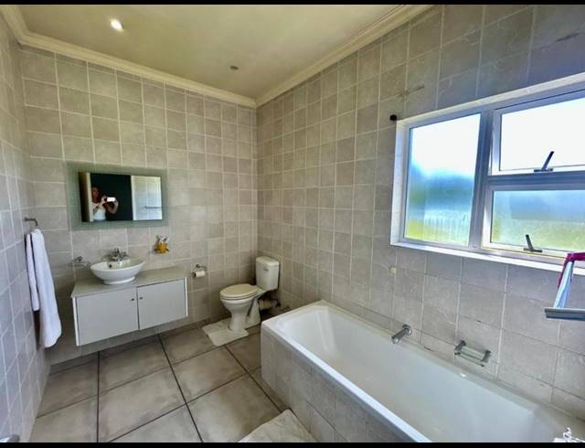 3 BEDROOM HOUSE FOR SALE IN SONNEVELD